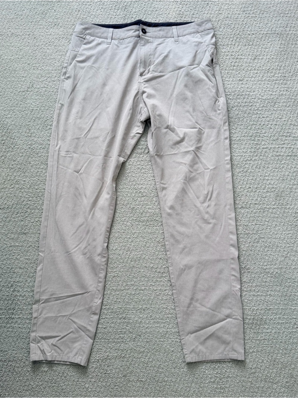Vuori Light Gray Men's Chino Pants size 34